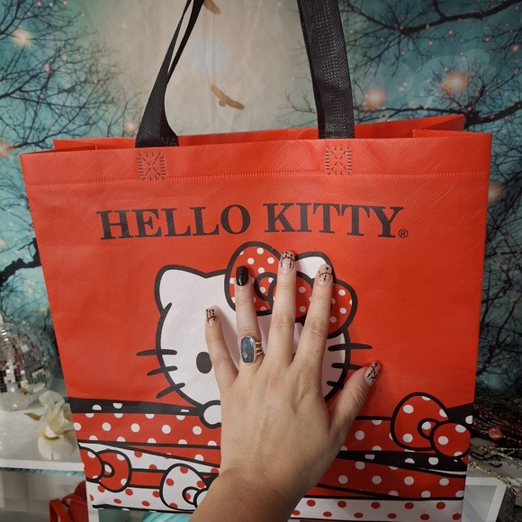 Hello Kitty Tote Bag - Picture 7 of 8